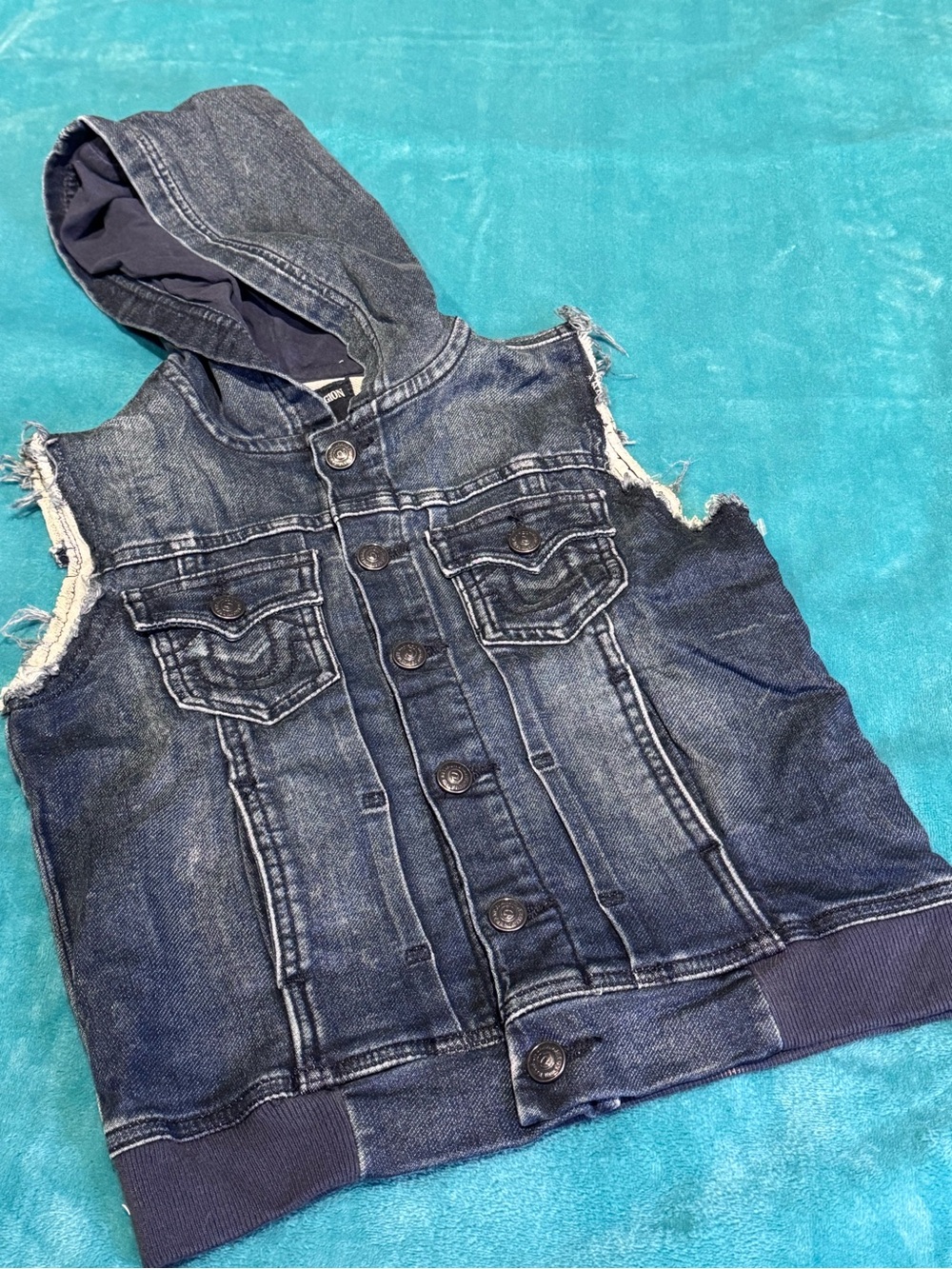 True Religion Boys Hooded Denim Vest - Size 6 - Picture 1 of 7